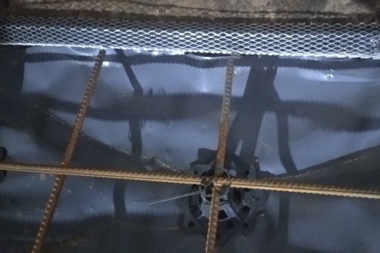 Гідроізоляція підземної частини будівлі та фіксація арматури із застосуванням бентонітового шнура, гідрошпонки, плівка з вторинного поліетилену та фіксатори-піраміди